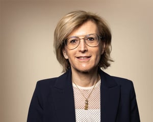 sfondo_bianco_cri2